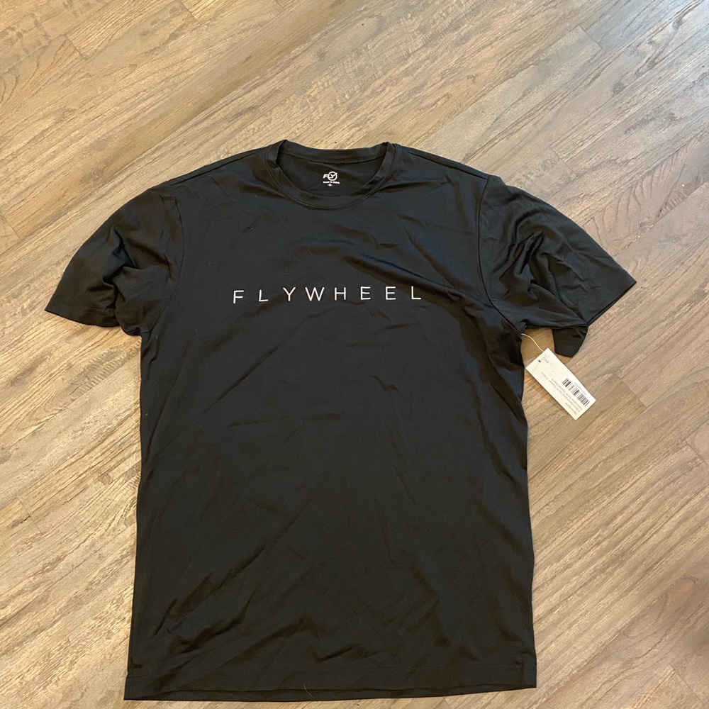 Women’s Flywheel Dri Fit workout top- size small NWT